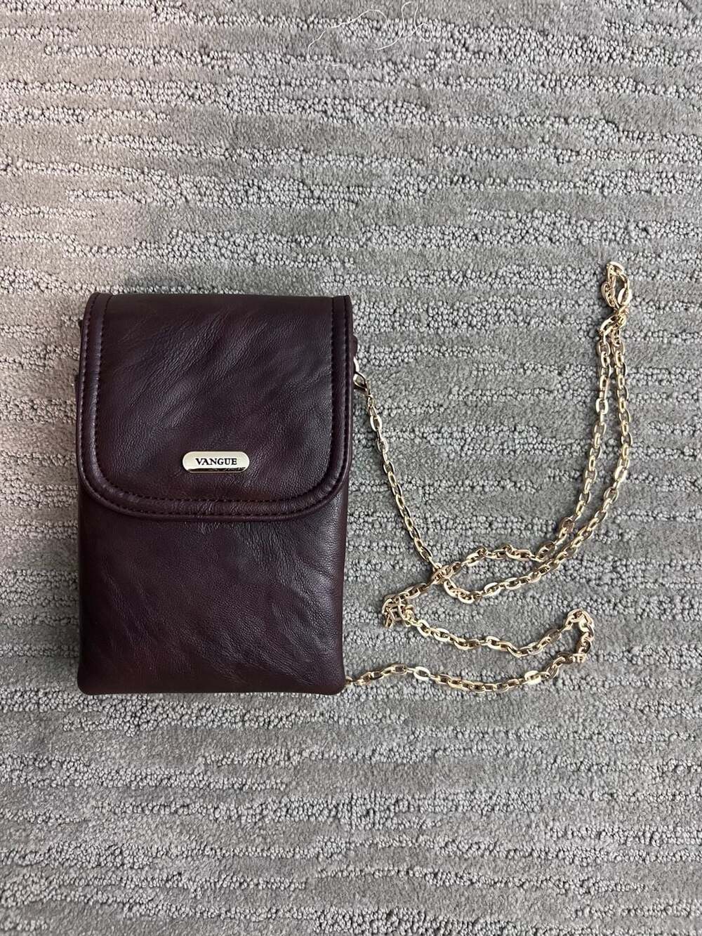Vangue Brown Crossbody Phone Bag Gold Chain Mini Purse Y2K Shoulder Bag